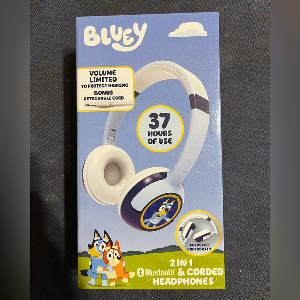 Kids White and Navy Over-Ear Headphones with Volume Limiting Bluetooth